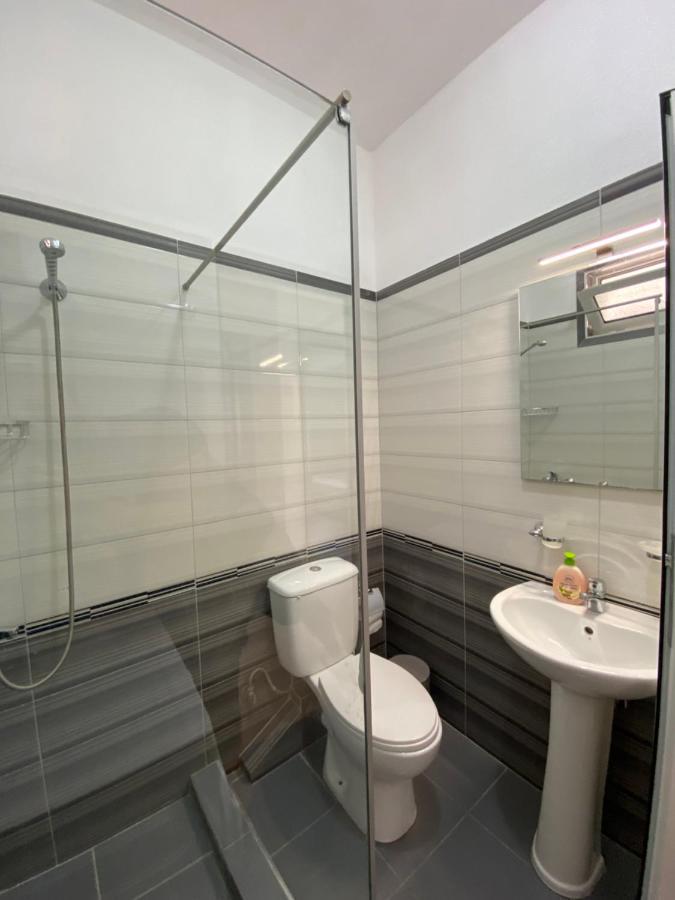 Hotel Andrea Sarande Bagian luar foto