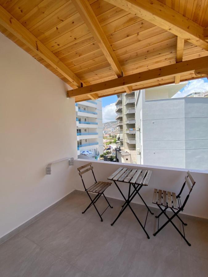 Hotel Andrea Sarande Bagian luar foto